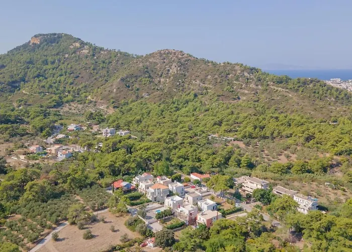 Casa Elia Filerimos 别墅 *